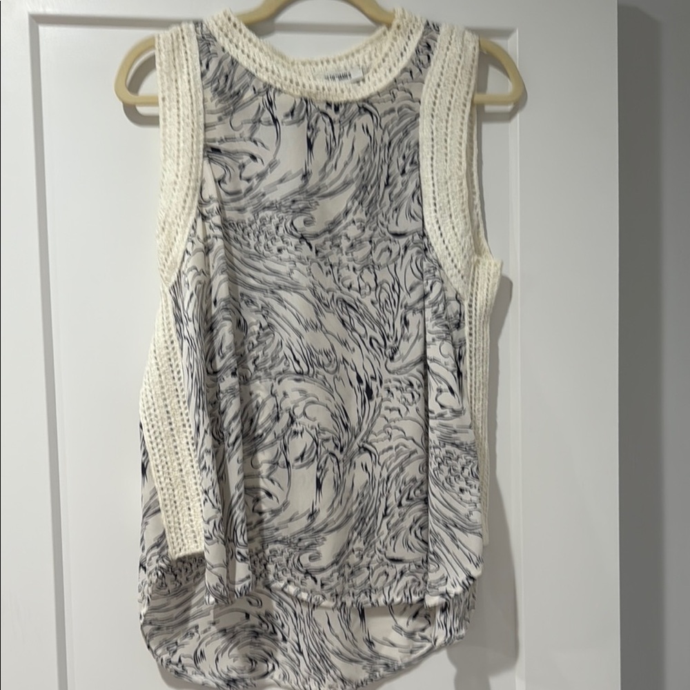 Elizabeth and James Elegant Cream and Black Sleeveless Top